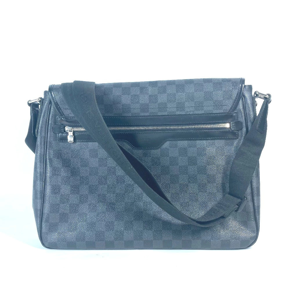 Louis Vuitton Crossbody Damier Graphite Daniel Flap Bag Messenger Black